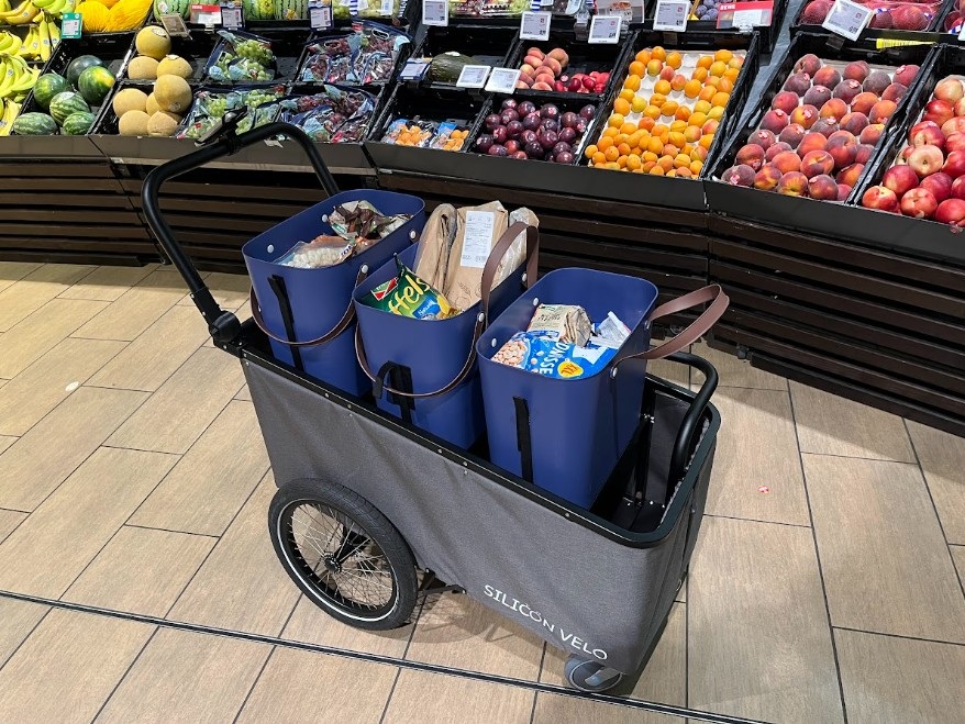 Buddy im Supermarkt